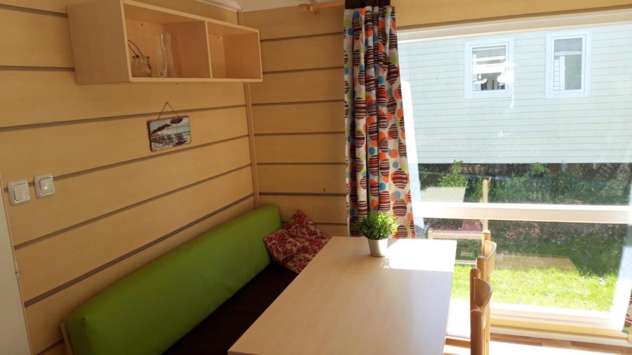 Hebergements Camping "Les Pieds Dans L'Eau" Crozon Luaran gambar