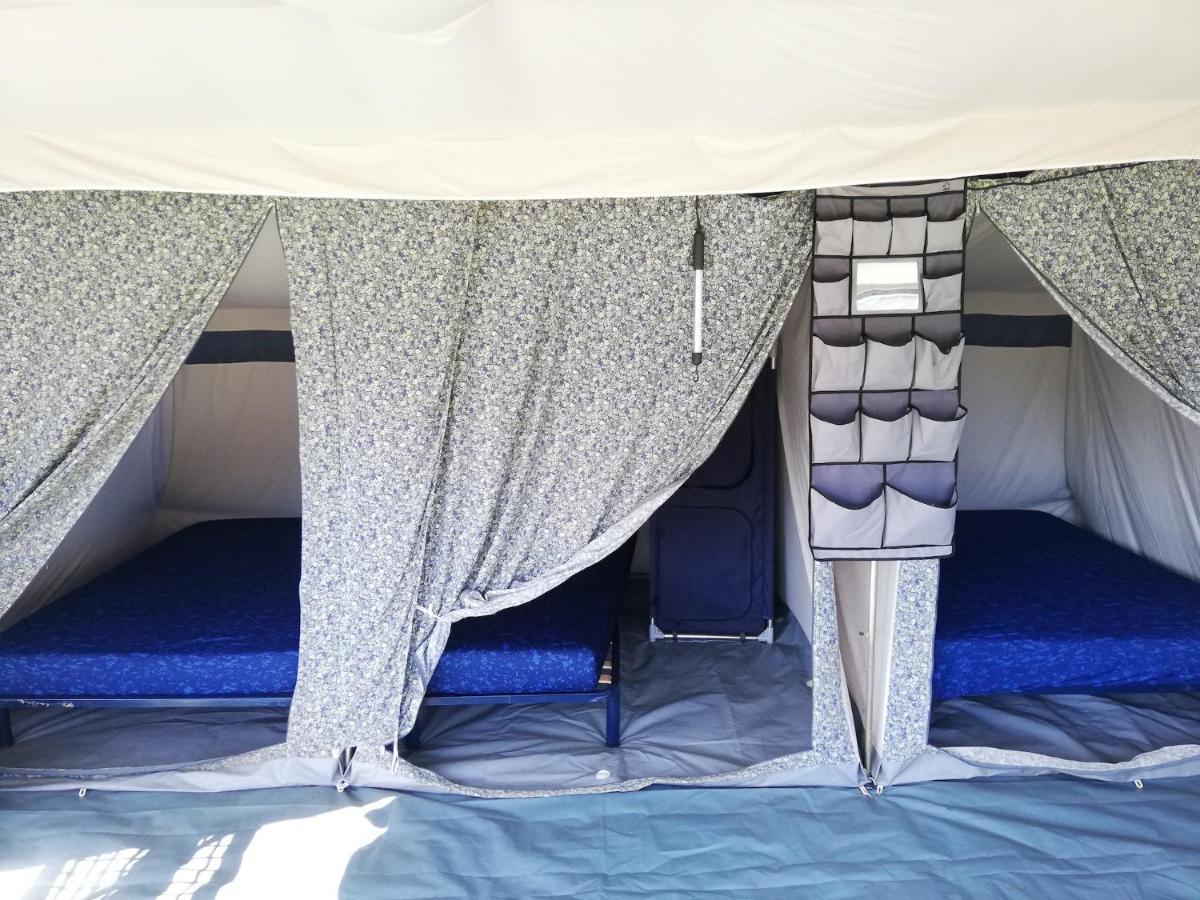 Hebergements Camping "Les Pieds Dans L'Eau" Crozon Luaran gambar