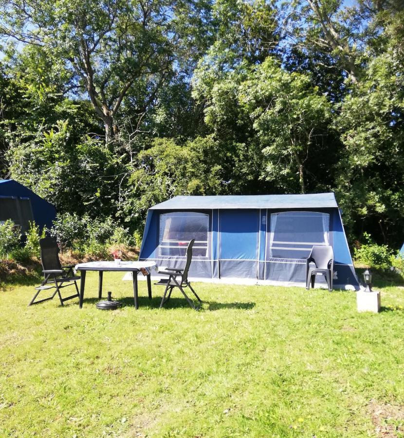 Hebergements Camping "Les Pieds Dans L'Eau" Crozon Luaran gambar