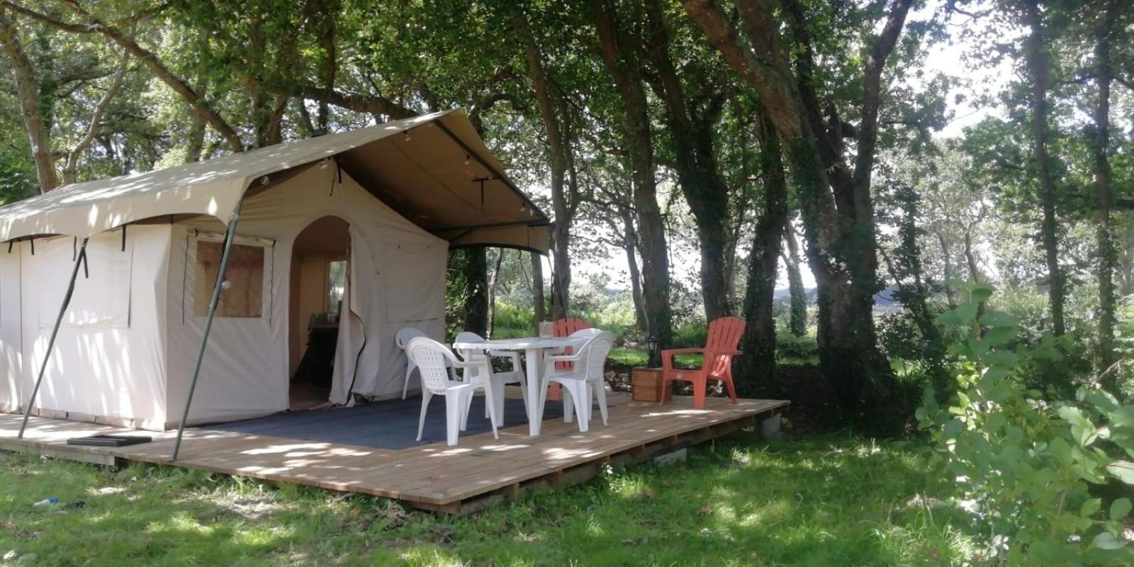 Hebergements Camping "Les Pieds Dans L'Eau" Crozon Luaran gambar